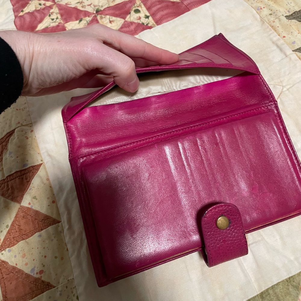 CHANEL Caviar Magenta Pink Kisslock Wallet - Picture 9 of 14